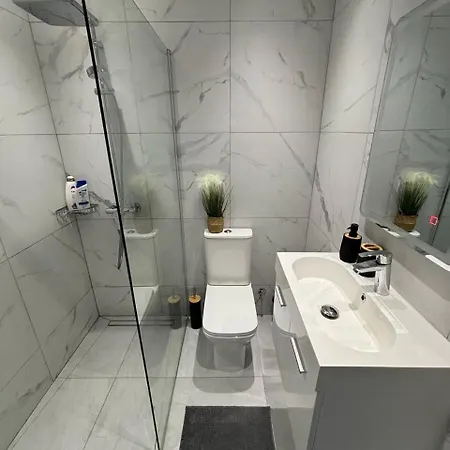 Venus Apartment *